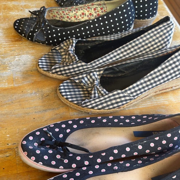 Shoes. - Picture 1 of 8